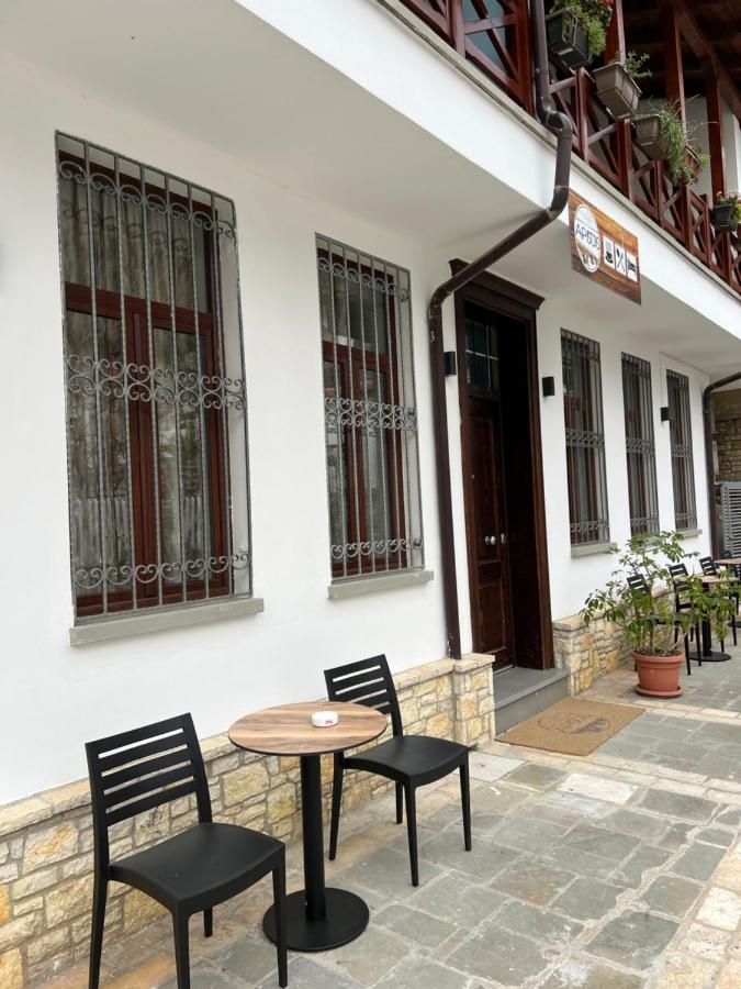 Bujtina Apsus Hotel Berati Exterior foto
